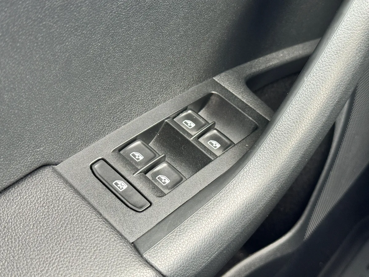 Skoda Octavia 1.6 AT (110 л.с.)