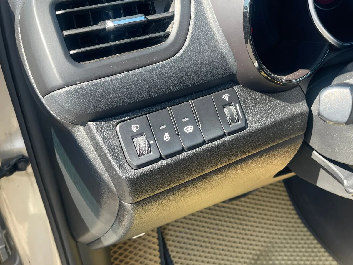 Kia Rio 1.6 AT (123 л.с.), 2015 — фото 11
