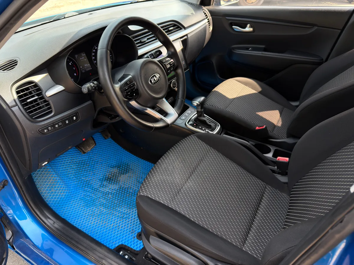 Kia Rio 1.6 AT (123 л.с.)