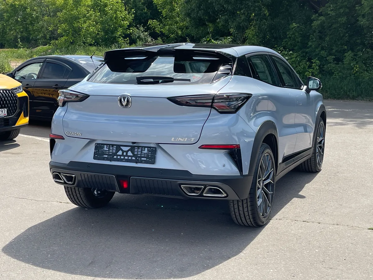 Changan UNI-T 1.5 AMT (167 л.с.)
