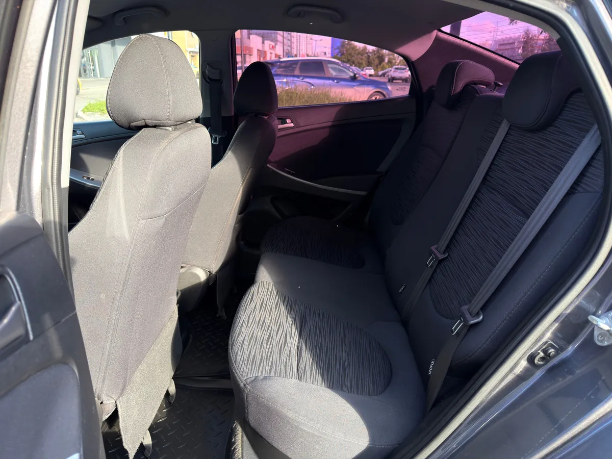 Hyundai Solaris 1.6 AT (123 л.с.)