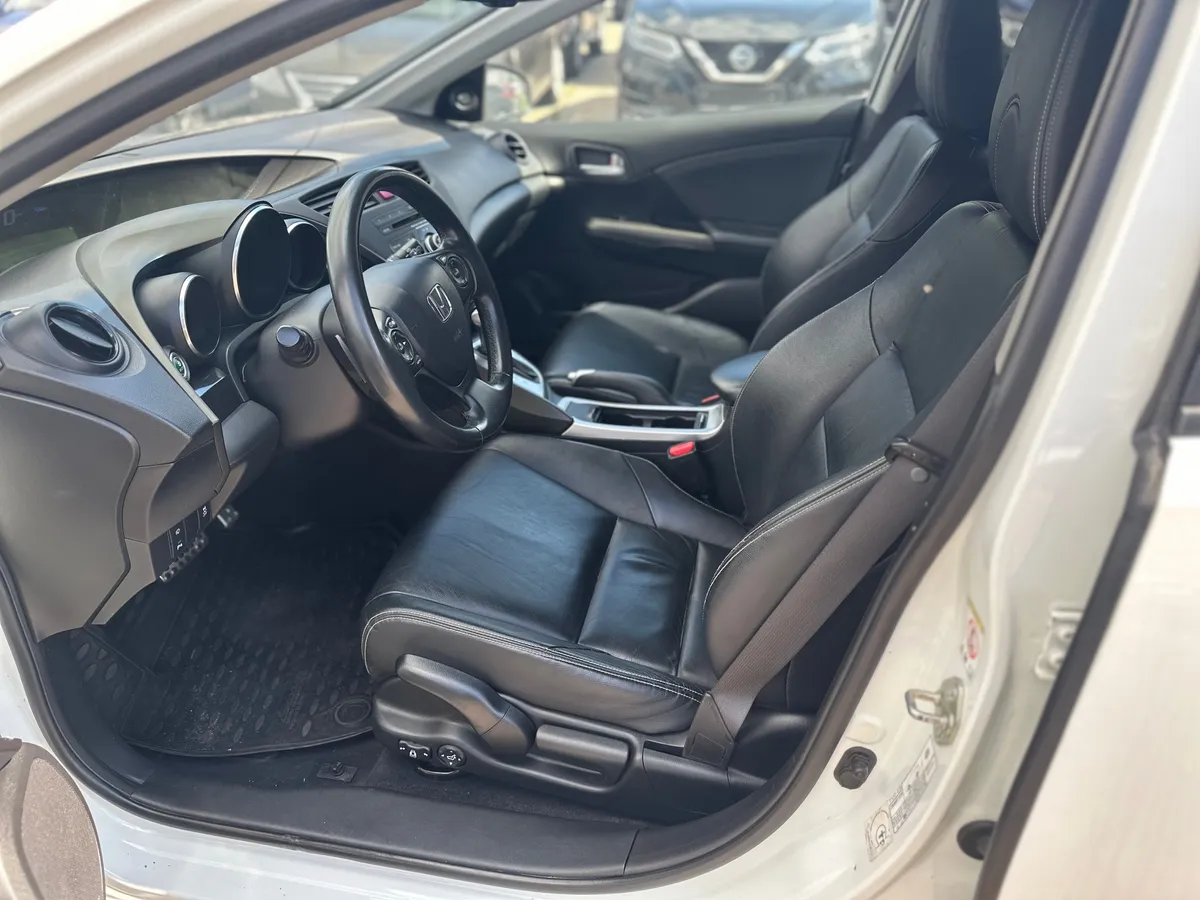 Honda Civic 1.8 AT (142 л.с.)