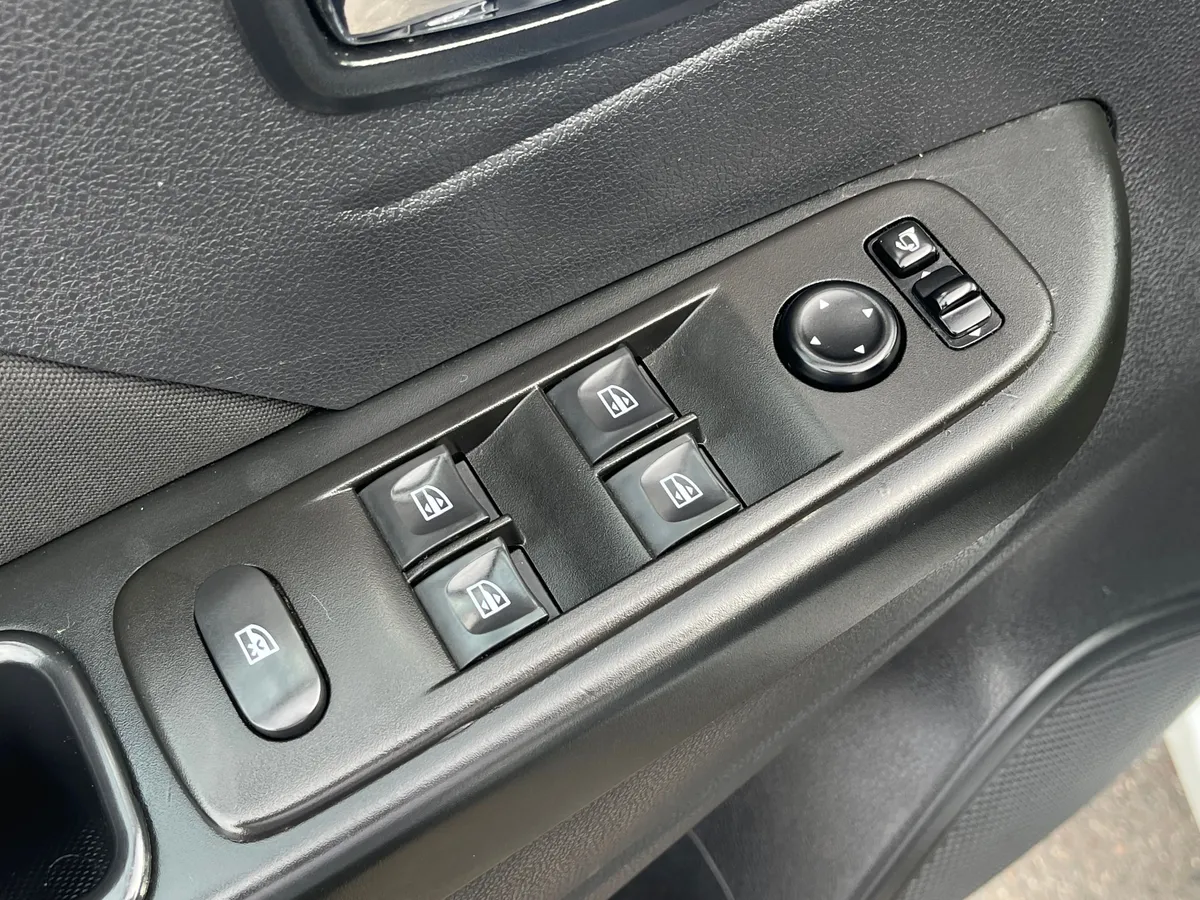 Renault Kaptur 1.6 X-tronic (114 л.с.)