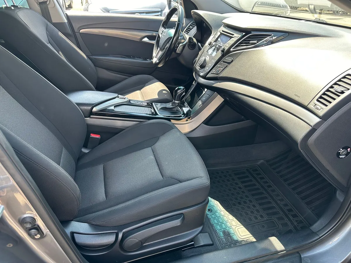 Hyundai i40 1.7 CRDi AT (136 л.с.)