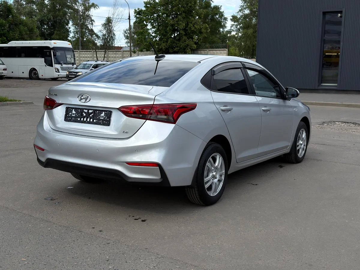 Hyundai Solaris 1.6 AT (123 л.с.)