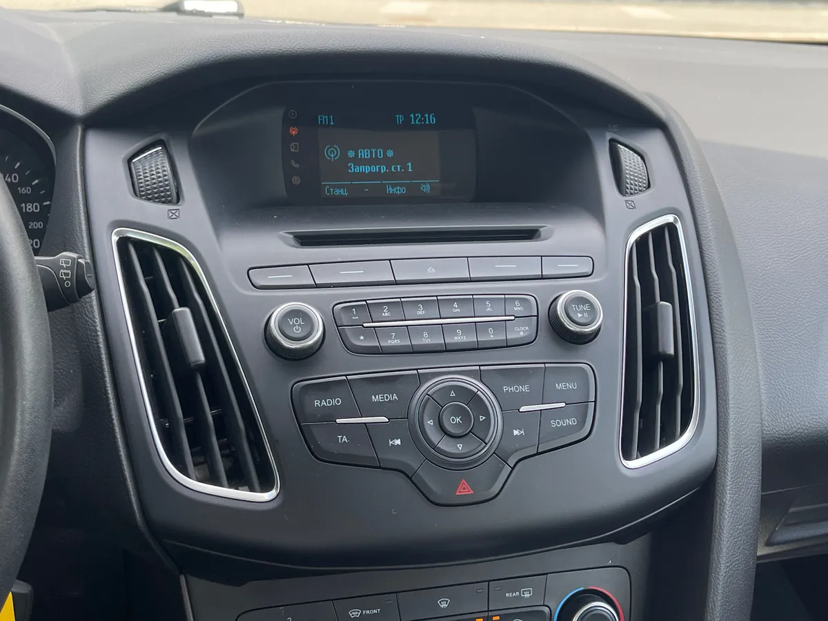 Ford Focus 1.6 Ti-VCT PowerShift (105 л.с.)