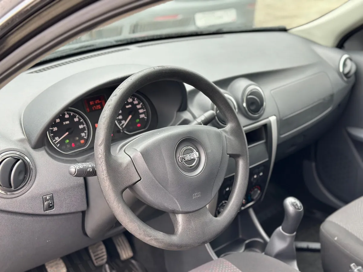 Nissan Almera 1.6 MT (102 л.с.)
