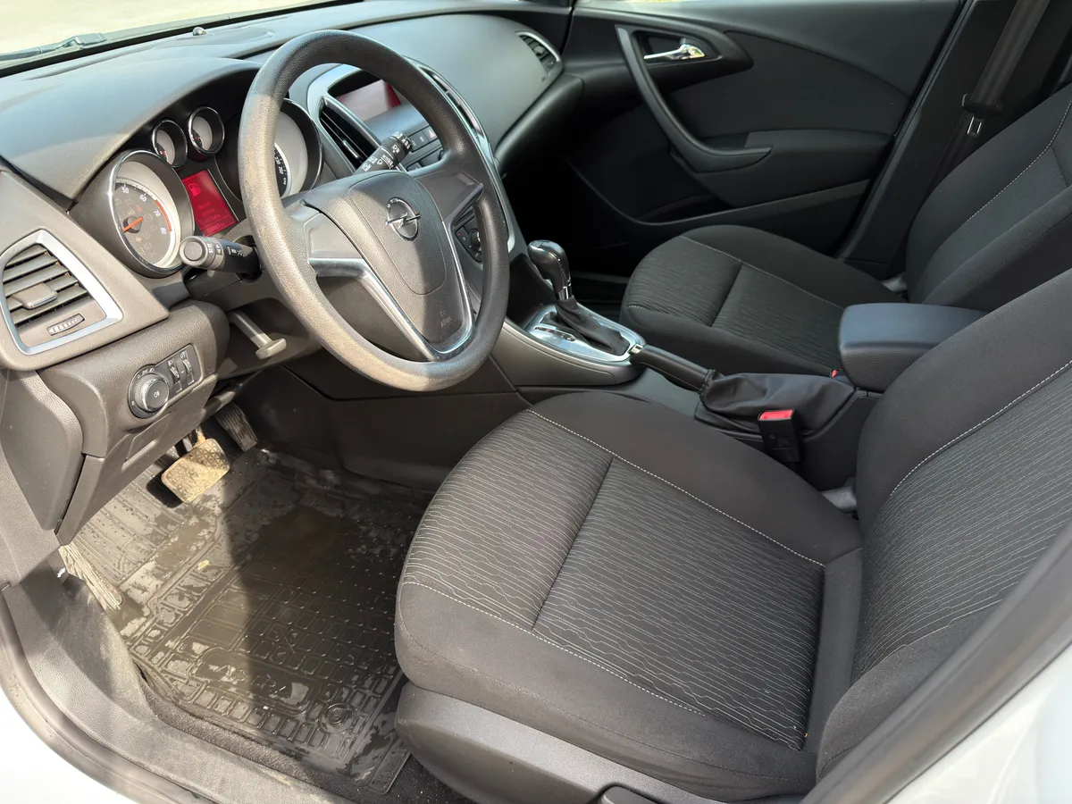 Opel Astra 1.6 AT (115 л.с.)