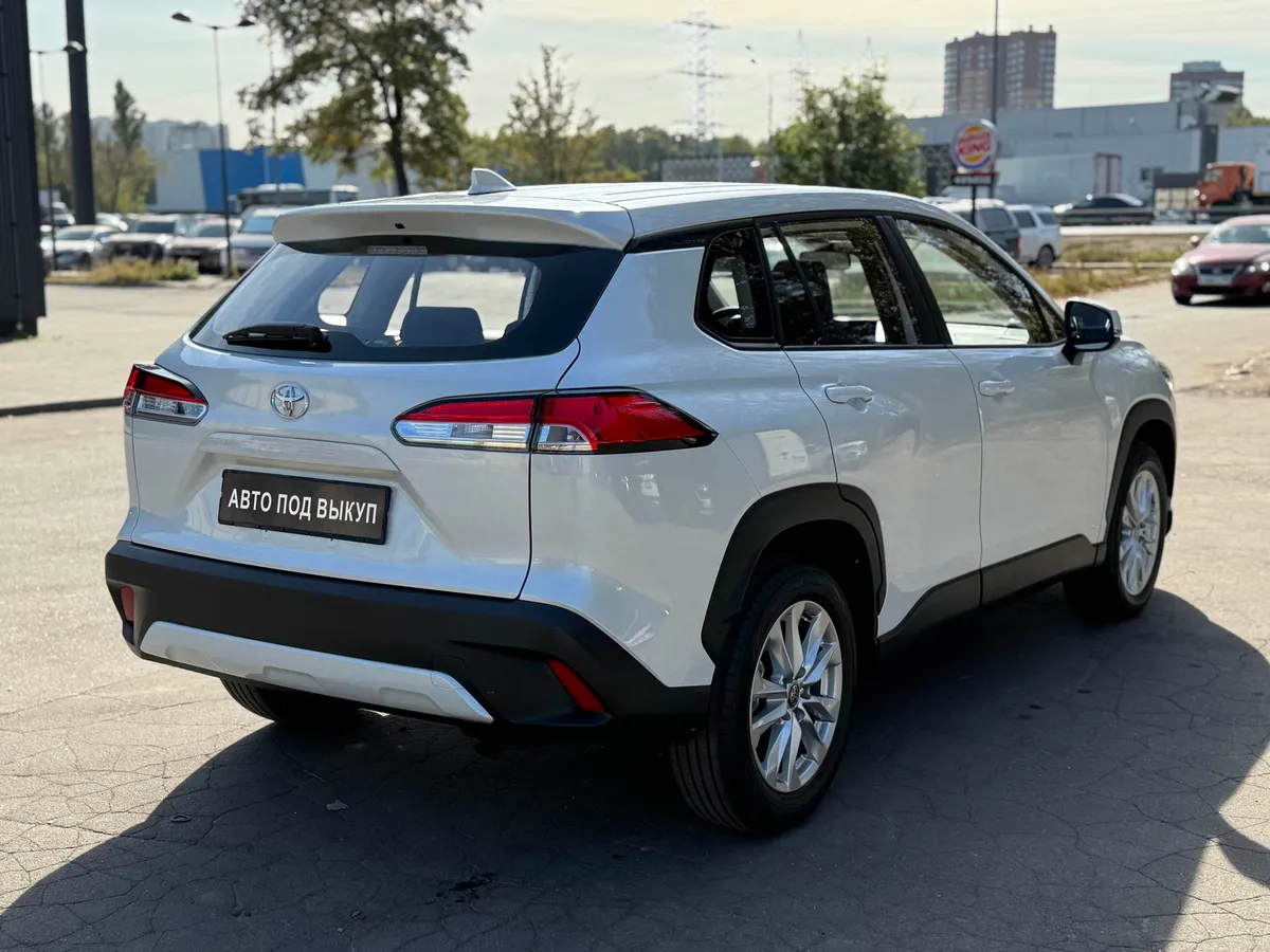Toyota Corolla Cross 2.0 CVT (169 л.с.)