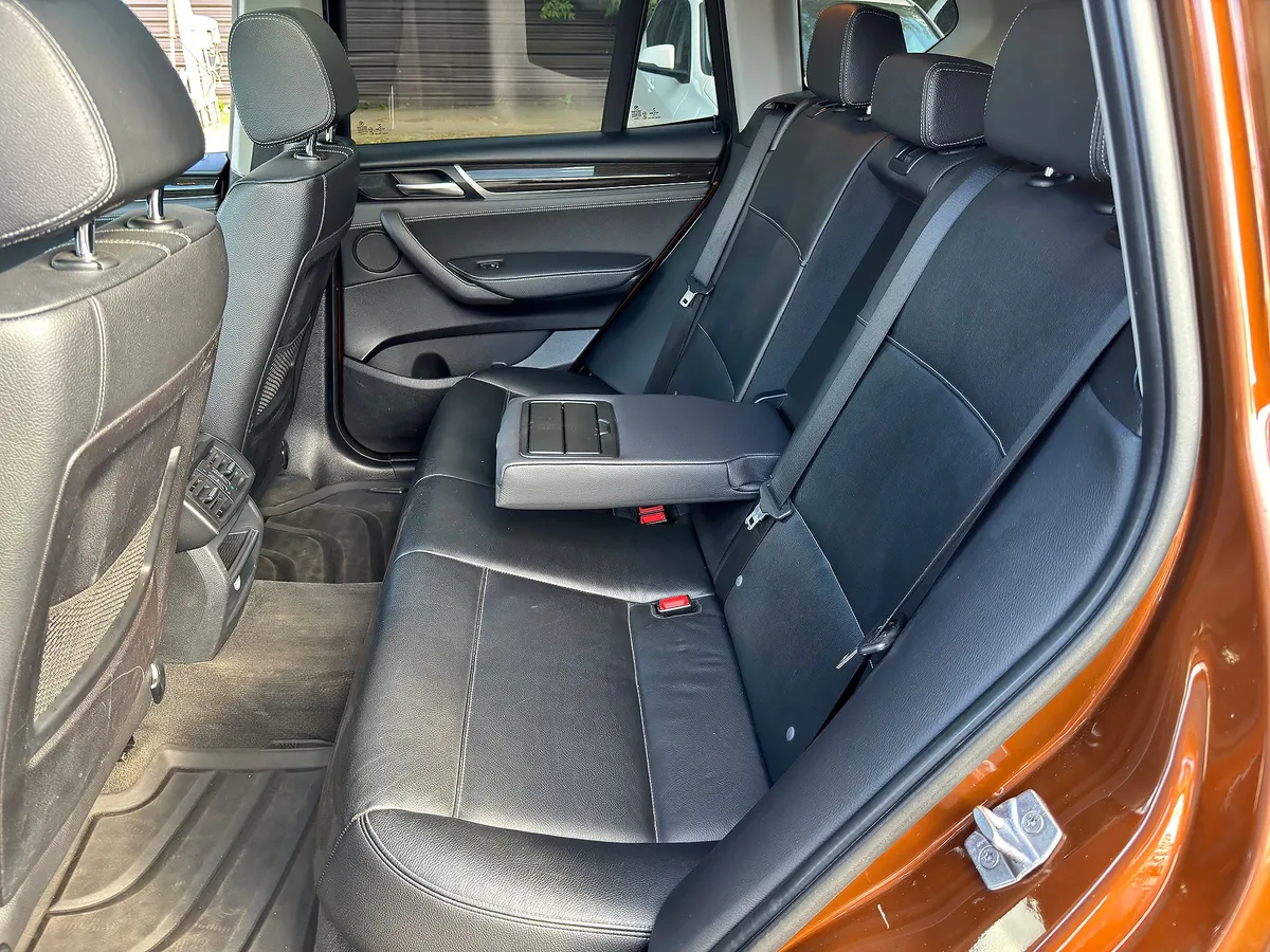 BMW X3 xDrive35i AT (306 л.с.)