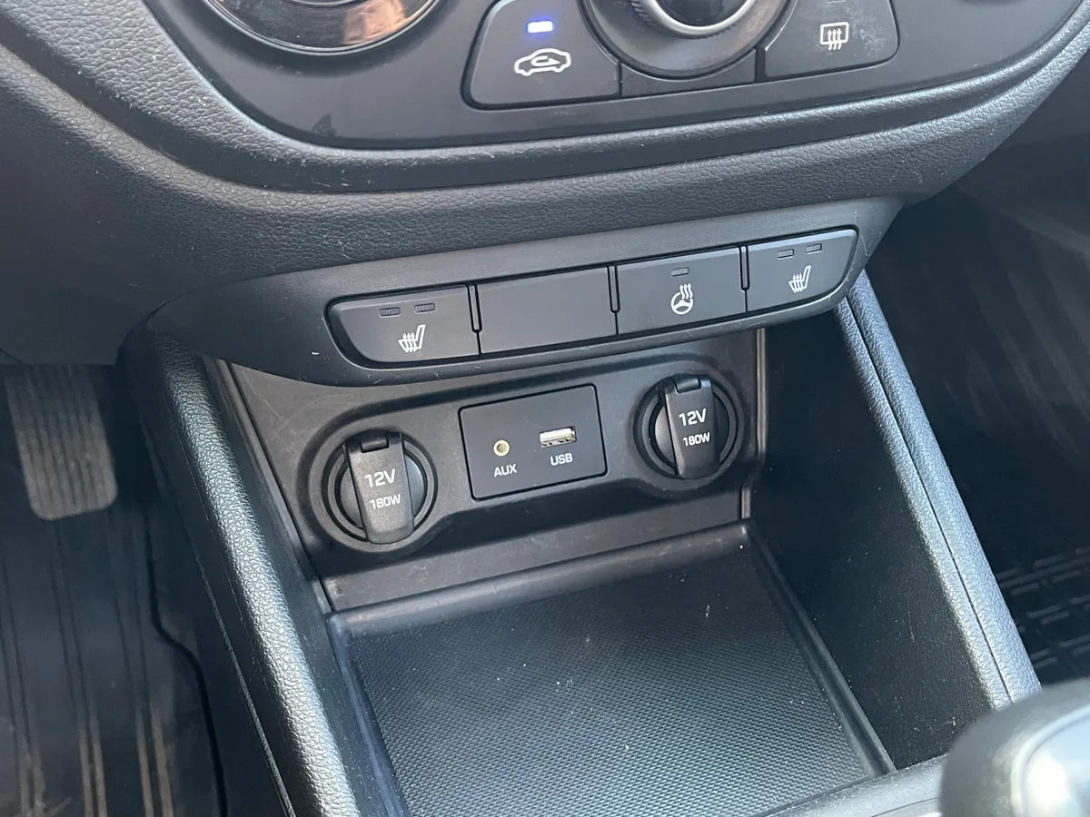 Hyundai Solaris 1.6 MT (123 л.с.), 2018 — фото 10