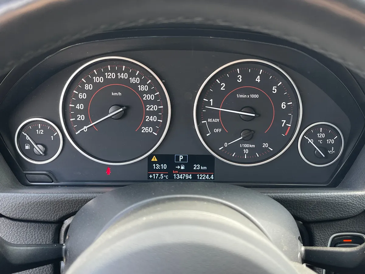 BMW 3 серии 2.0 AT 4WD (184 л.с.)