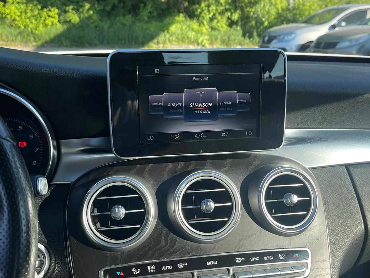Mercedes-Benz C-Класс C 180 7G-Tronic Plus (156 л.с.)