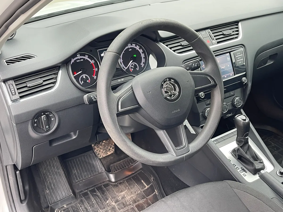 Skoda Octavia 1.6 MPI AT (110 л.с.)