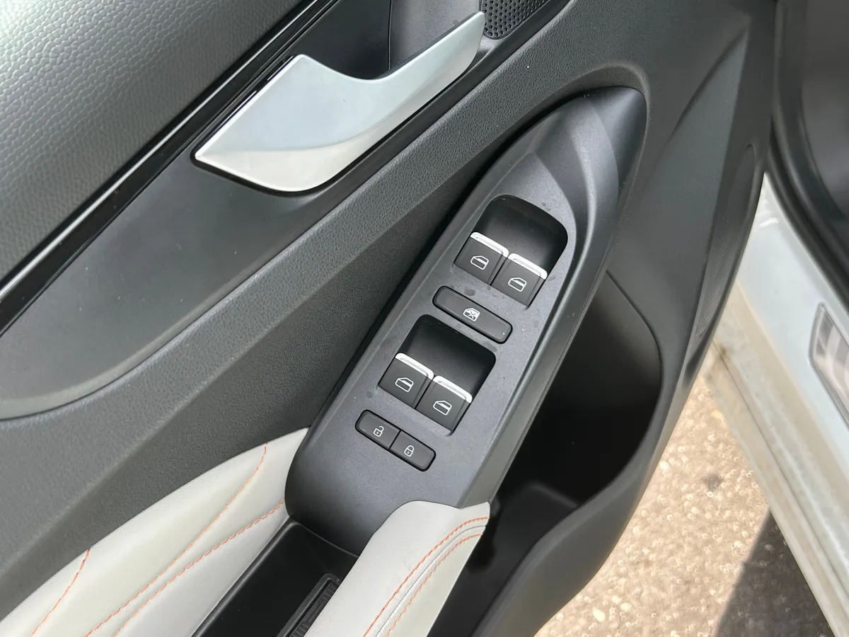 Kaiyi E5 1.5 CVT (147 л.с.)