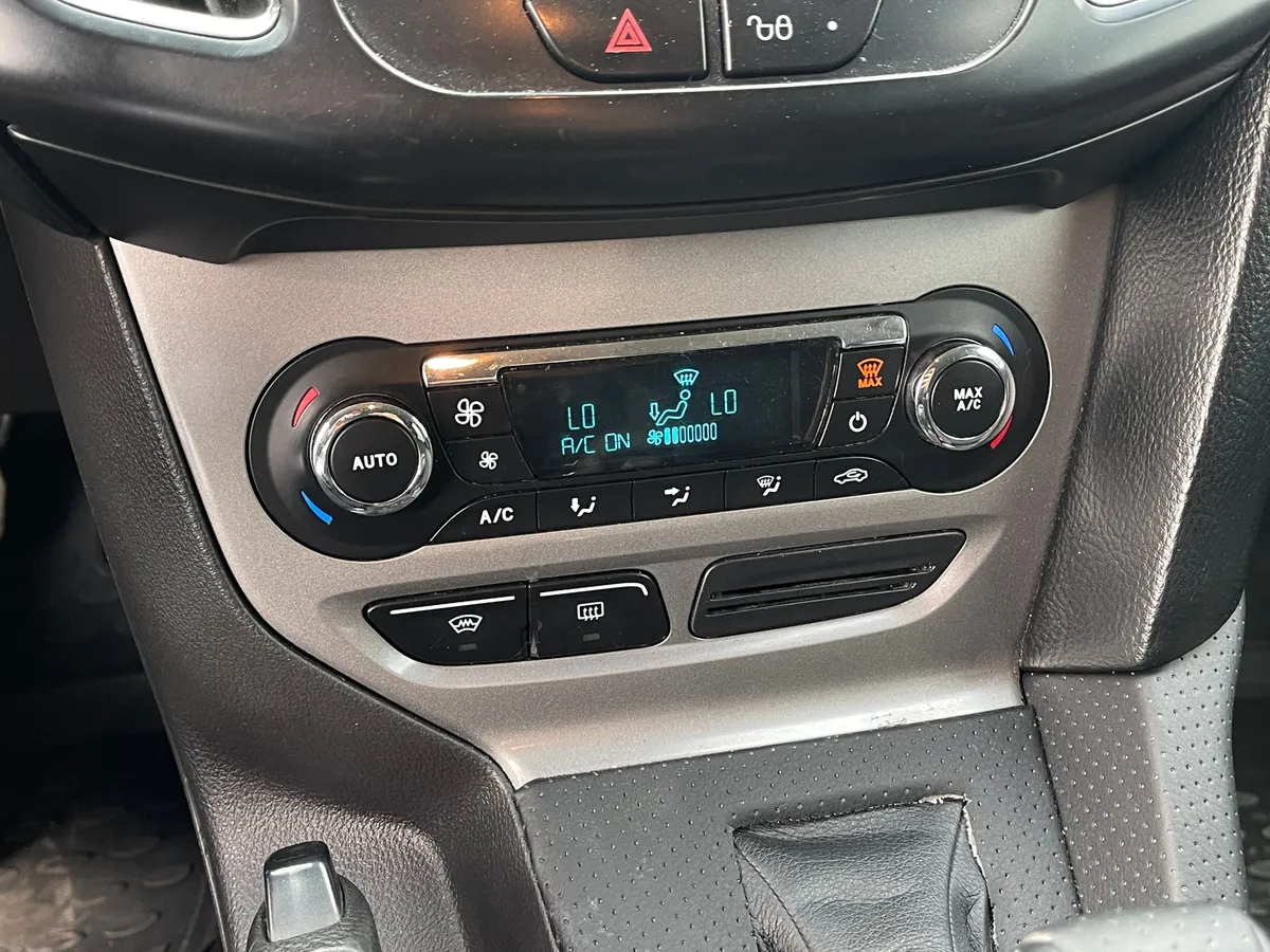Ford Focus 2.0 PowerShift (150 л.с.)